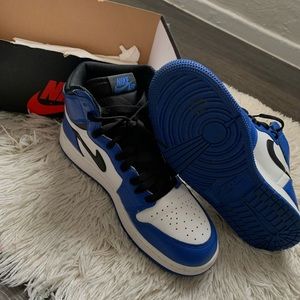 Air Jordan 1 Game Royal